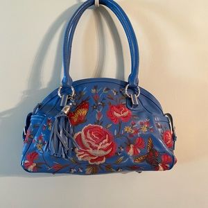Light blue/quilted floral design Sharif purse NWT